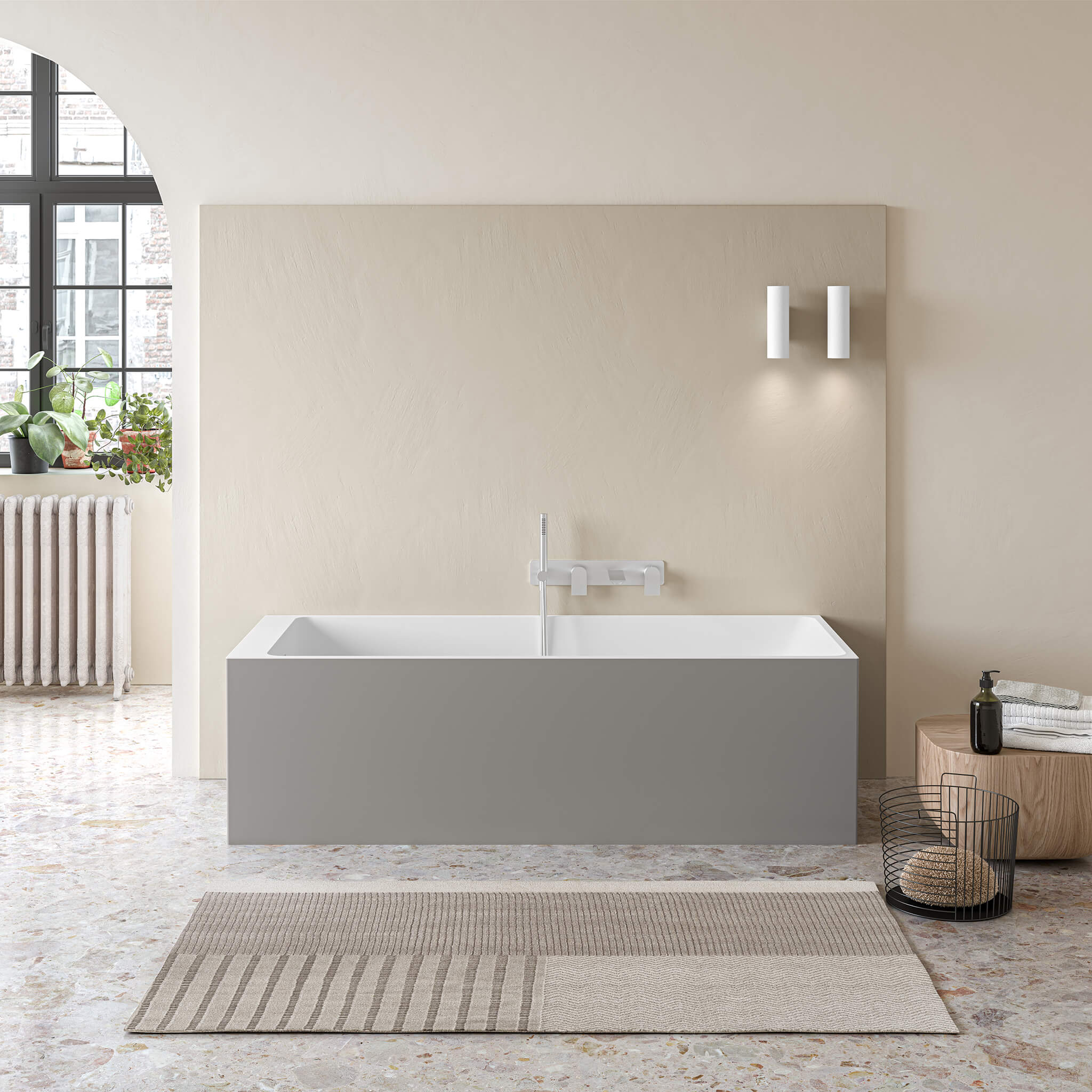 STONETOUCH 66000 Bobsleigh Free Standing Bathtub Secondary image